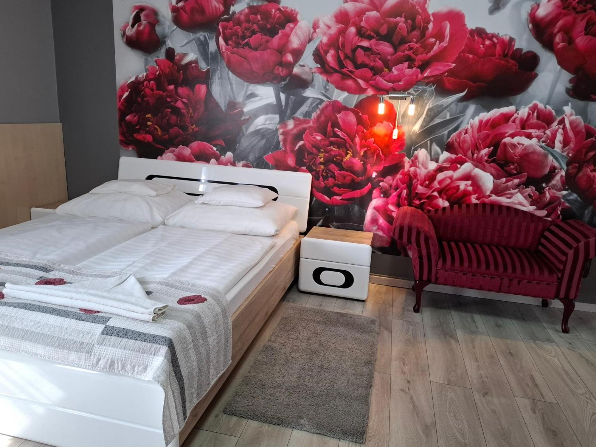 Kek Laguna Wellness Apartmanok Egerszalók Exterior foto